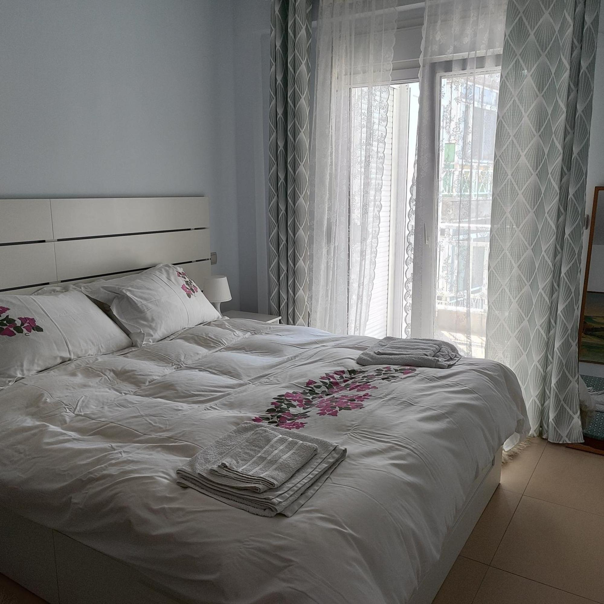 Christina-2 Apartman Peraía Kültér fotó