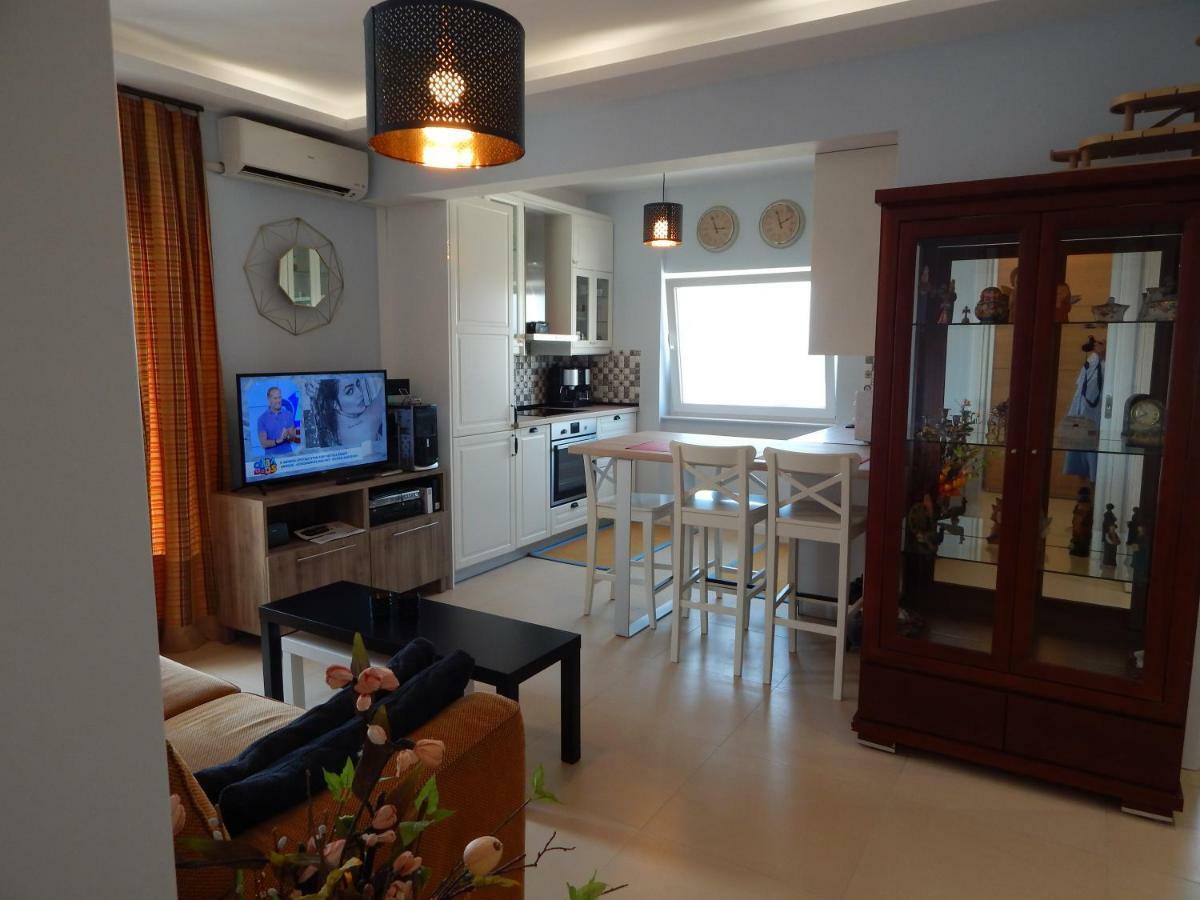 Christina-2 Apartman Peraía Kültér fotó